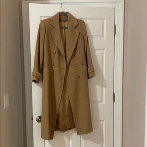 Jacobson’s camel hair coat perfect condition
